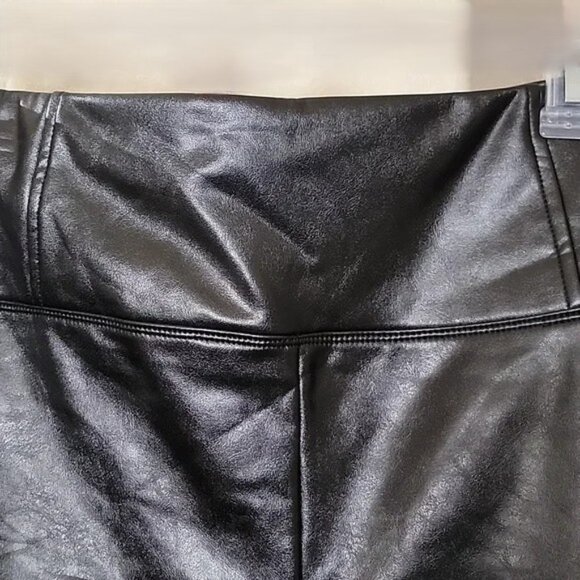 Tinseltown Women’s Trendy Vegan Faux Leather Pants Leggings Black Plus Size 2x - Picture 6 of 12